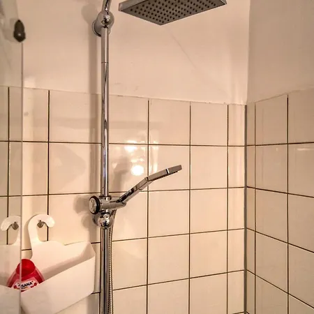 - Haus F, App 0feg01 * Heiligenhafen